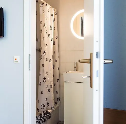 An Der Pillnitzer Schlossfaehre Vendégház