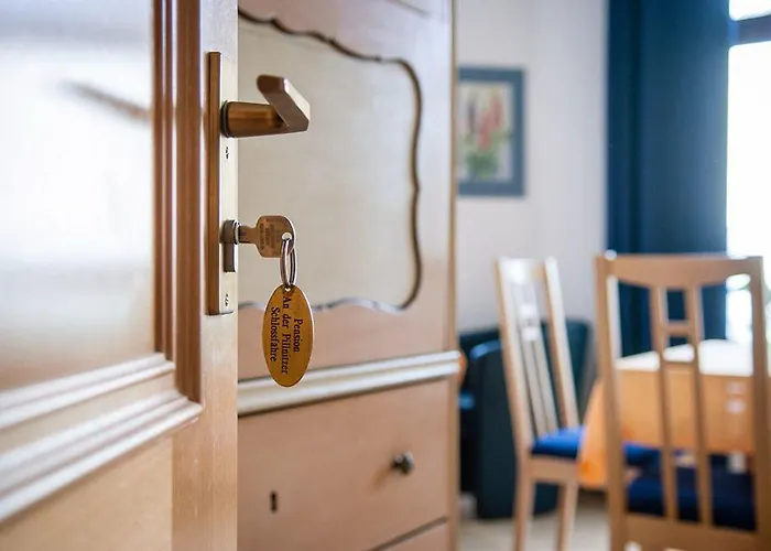 An Der Pillnitzer Schlossfaehre Casa de hóspedes 3*