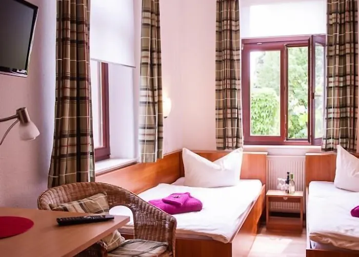 An Der Pillnitzer Schlossfaehre Casa de hóspedes